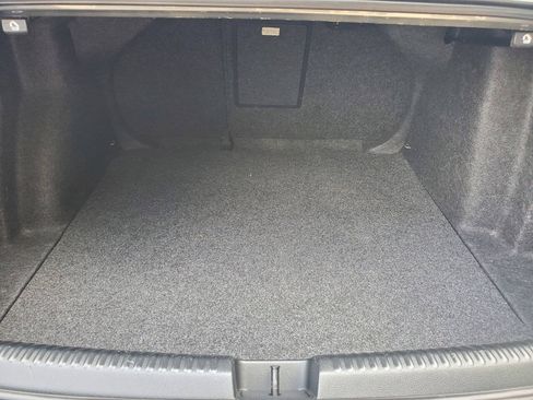 Used 2012 Volkswagen Jetta SE FWD image 17
