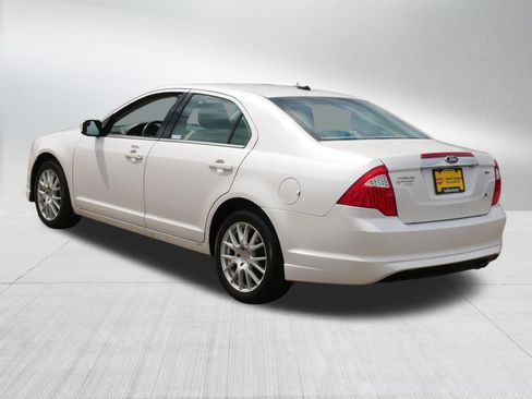 Used 2011 Ford Fusion SEL FWD image 5