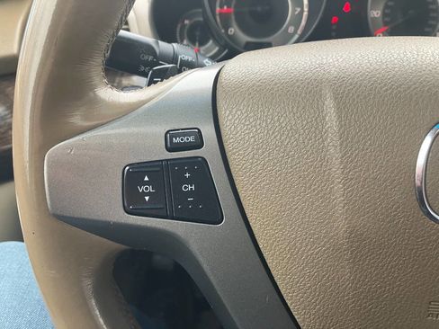 Used 2013 Acura MDX w/ Technology & Entertainment image 19