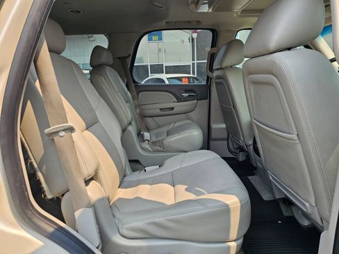 Used 2010 Chevrolet Tahoe LTZ AWD/4WD image 13
