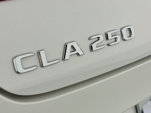 Certified 2023 Mercedes-Benz CLA 250 image 10