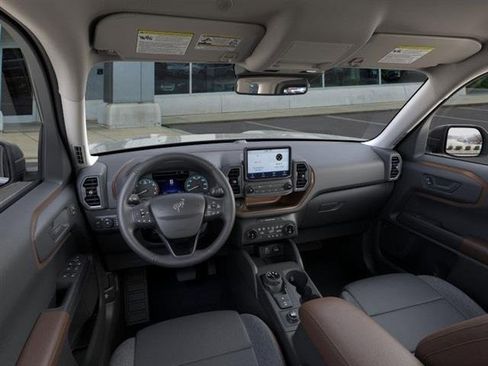 New 2024 Ford Bronco Sport Outer Banks image 9