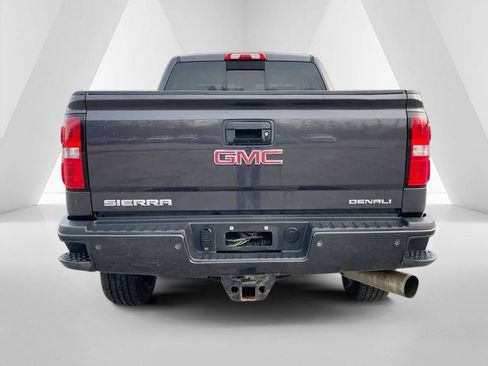 Used 2016 GMC Sierra 2500 Denali w/ Duramax Plus Package image 6
