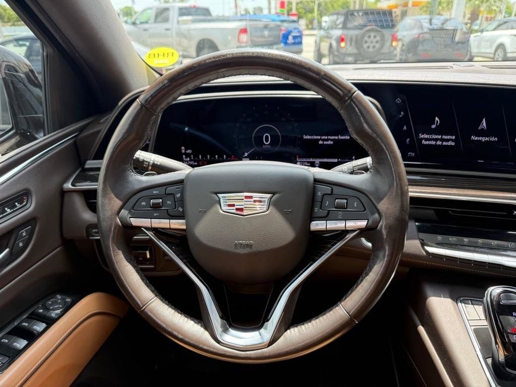 Used 2022 Cadillac Escalade ESV Sport w/ Touring Package AWD/4WD image 32