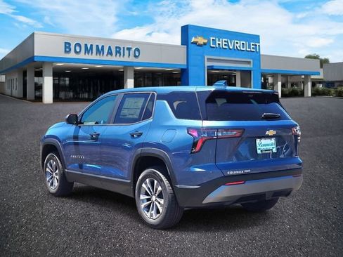 New 2026 Chevrolet Equinox LT w/ Convenience Package II AWD/4WD image 3