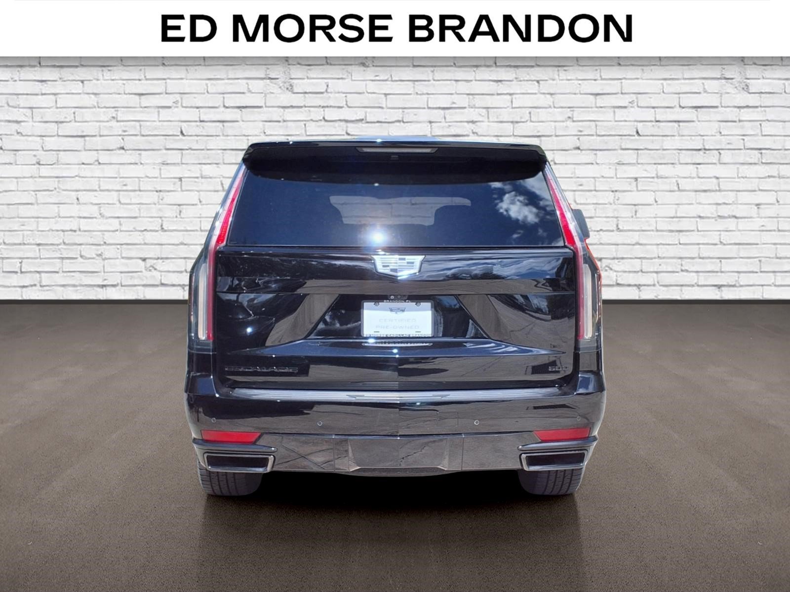 Certified 2023 Cadillac Escalade Sport Platinum w/ LPO, ONYX Package AWD/4WD image 4