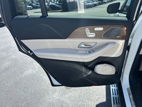 New 2026 Mercedes-Benz GLS 450 4MATIC image 24