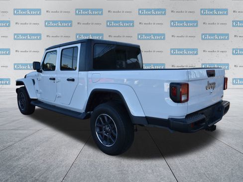 Used 2022 Jeep Gladiator Overland w/ Popular Equipment Package image 8