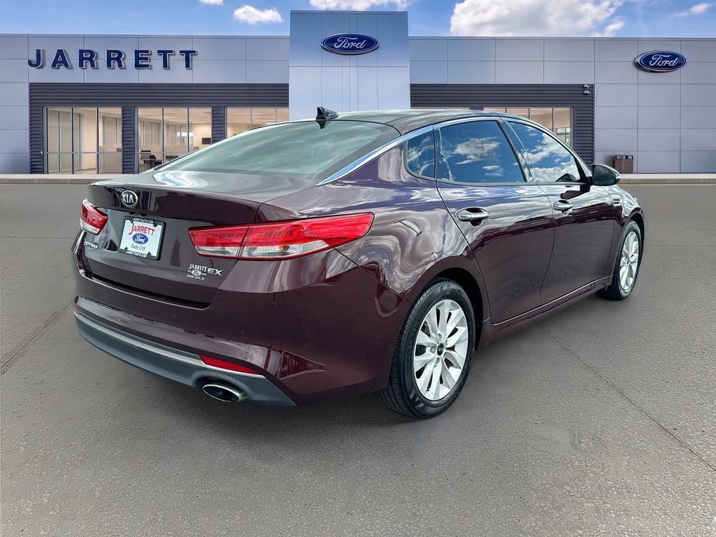 Used 2018 Kia Optima EX w/ Premium Package FWD image 7