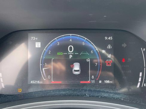 Used 2025 Toyota Grand Highlander AWD image 25