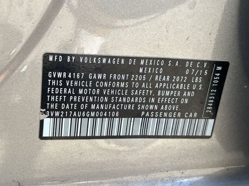 Used 2016 Volkswagen Golf S FWD image 25
