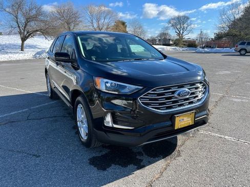 Certified 2022 Ford Edge SEL w/ Convenience Package image 2