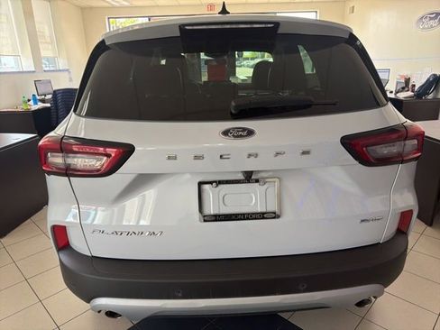 Used 2025 Ford Escape Platinum AWD/4WD image 6