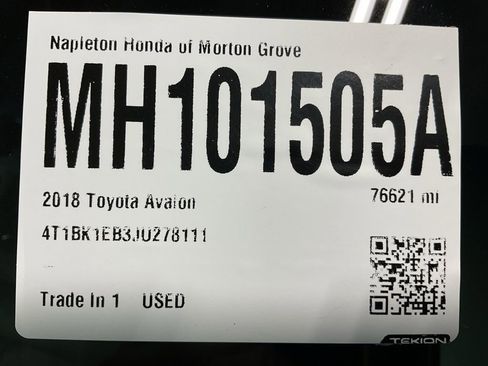 Used 2018 Toyota Avalon XLE image 33