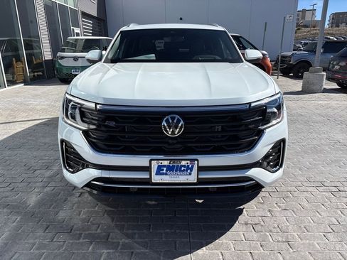 New 2026 Volkswagen Atlas Cross Sport SEL Premium R-Line AWD/4WD image 8