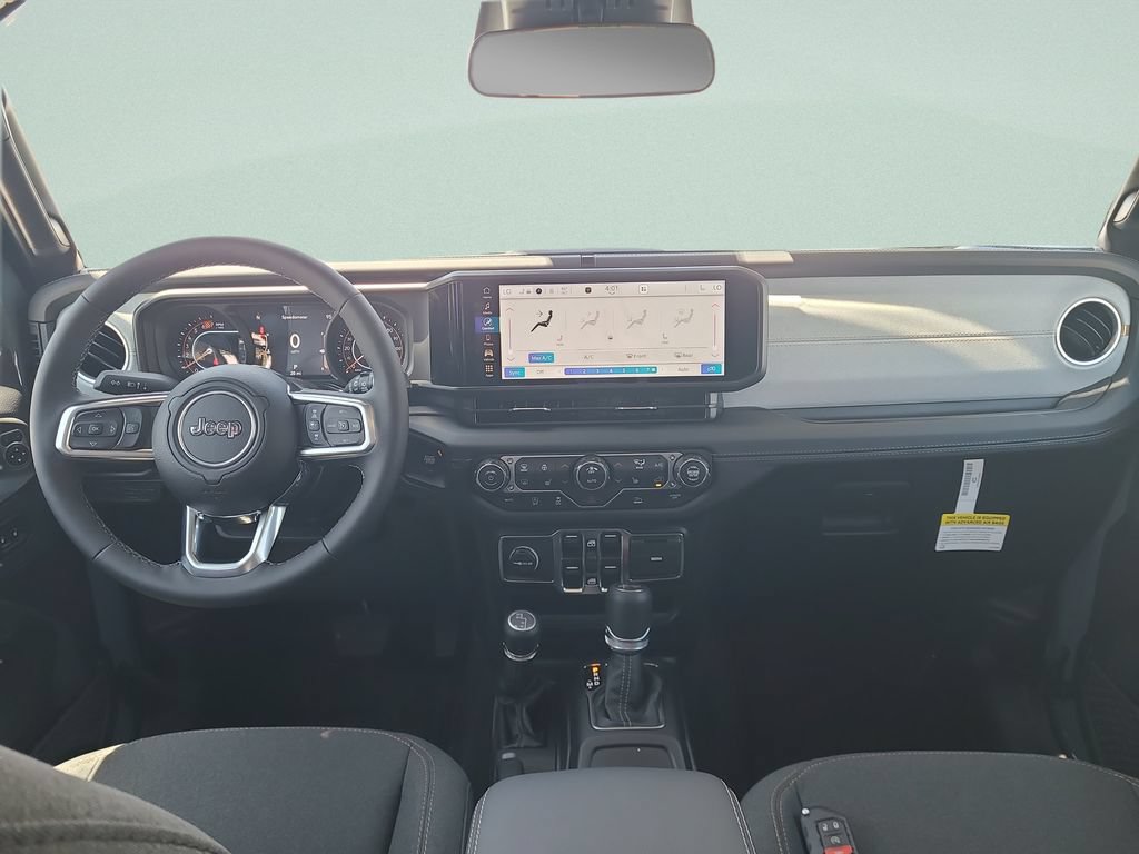 New 2026 Jeep Wrangler Unlimited Sahara AWD/4WD image 10