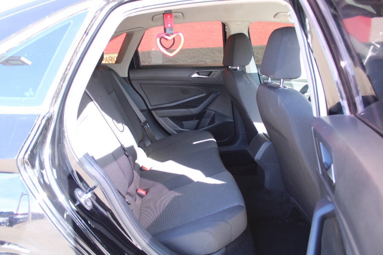 Used 2020 Volkswagen Jetta S w/ Driver Assistance Package FWD image 16