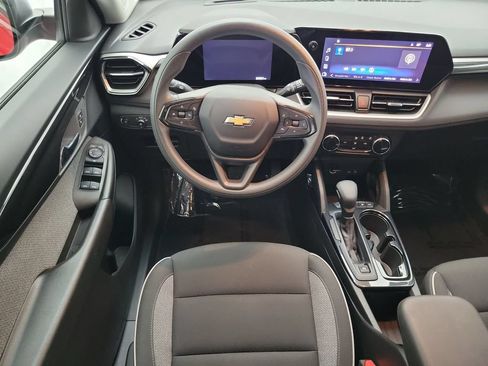 Certified 2026 Chevrolet TrailBlazer LS w/ LS Convenience Package AWD/4WD image 12