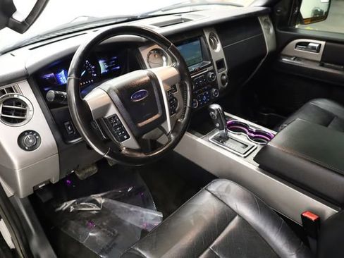 Used 2016 Ford Expedition Limited image 11