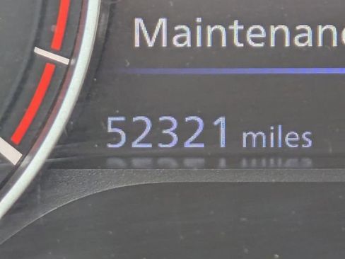 Used 2024 Nissan Altima 2.5 SV FWD image 29