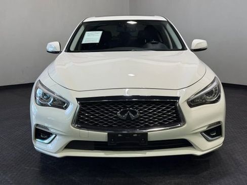 Used 2019 INFINITI Q50 Luxe w/ Essential Package (3.0T Luxe) image 3