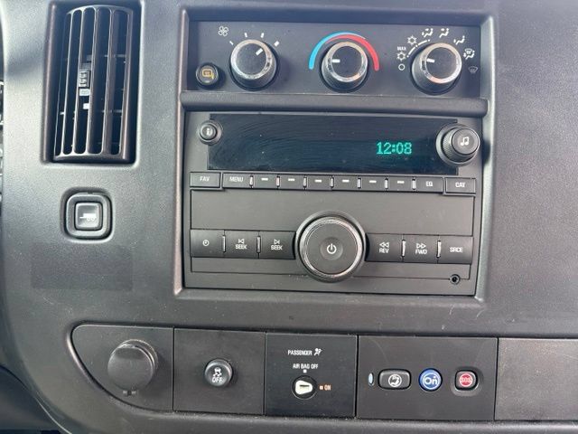 Used 2025 Chevrolet Express 2500 w/ Driver Convenience Package RWD image 26