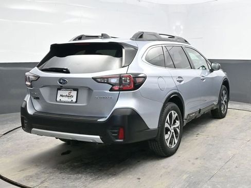 Used 2021 Subaru Outback Limited image 6