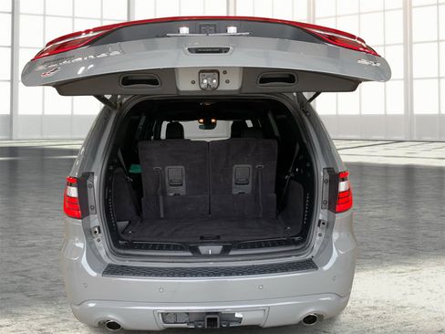 Used 2023 Dodge Durango GT image 12