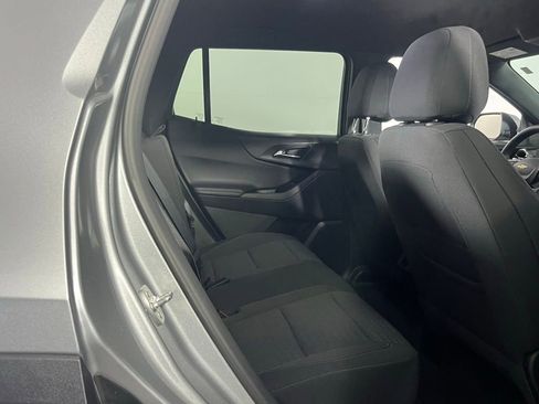 Used 2025 Chevrolet Equinox LT w/ Safety and Technology Package image 28