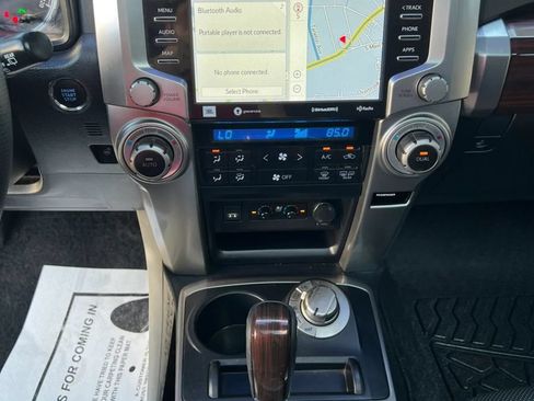 Used 2023 Toyota 4Runner Limited AWD/4WD image 20