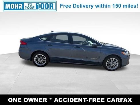 Used 2019 Ford Fusion SE image 6
