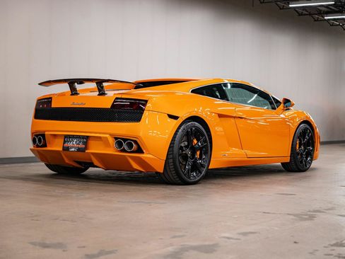 Used 2012 Lamborghini Gallardo LP 550-2 Bicolore RWD image 5