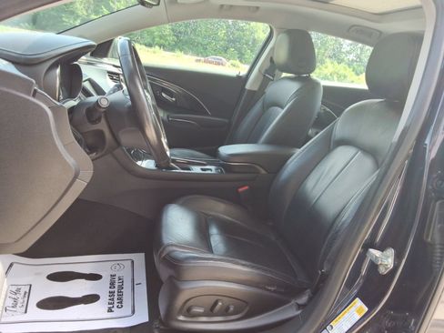 Used 2016 Buick LaCrosse Leather FWD image 27