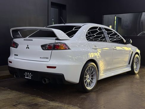 Used 2013 Mitsubishi Lancer Evolution GSR AWD/4WD image 9