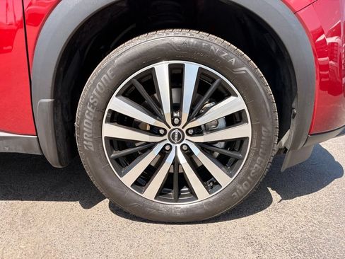 Used 2025 Nissan Pathfinder Platinum w/ Cargo Package AWD/4WD image 35