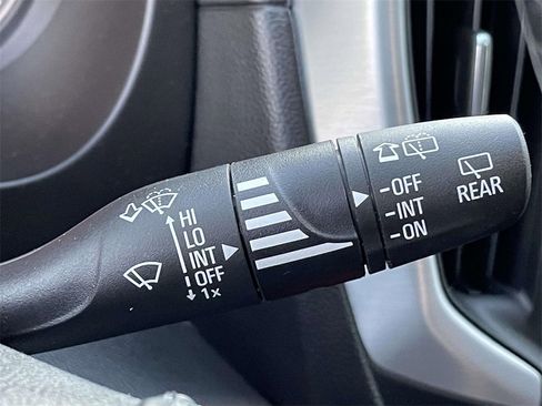 Used 2021 GMC Terrain SLE w/ Driver Convenience Package image 27