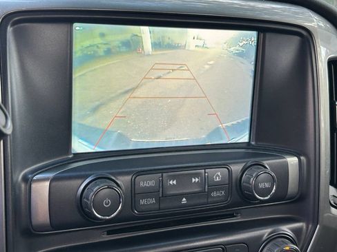 Used 2019 Chevrolet Silverado 1500 LT AWD/4WD image 14