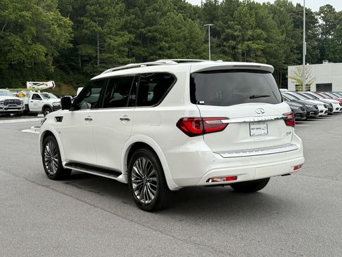 Used 2019 INFINITI QX80 Luxe w/ Proactive Package AWD/4WD image 3