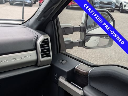 Certified 2022 Ford F250 Lariat w/ Lariat Value Package image 17