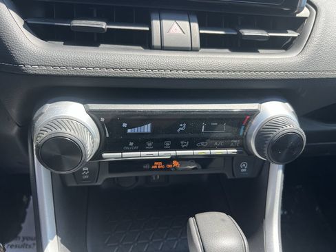 Used 2024 Toyota RAV4 LE FWD image 29