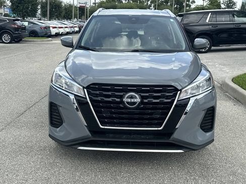 Certified 2023 Nissan Kicks SV FWD image 7