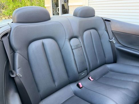 Used 2000 Mercedes-Benz CLK 320 Cabriolet image 37