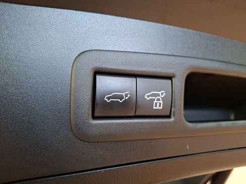 Used 2023 Lexus UX 250h AWD w/ Accessory Package (Z2) image 27