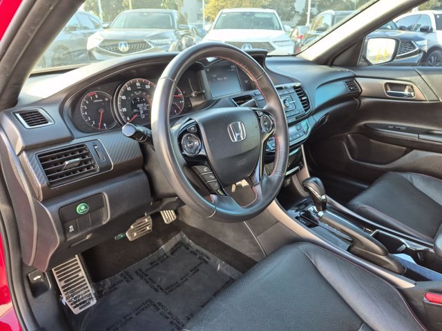 Used 2017 Honda Accord Sport Special Edition image 10