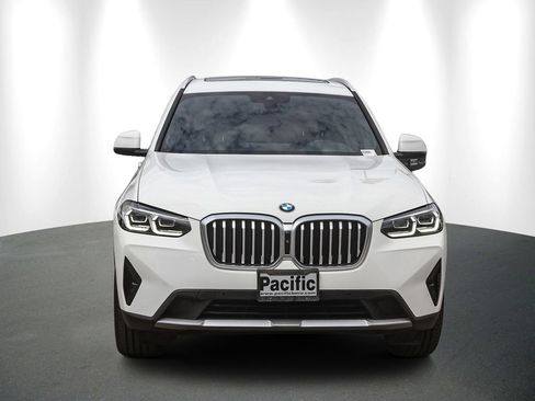 Used 2023 BMW X3 xDrive30i w/ Premium Package AWD/4WD image 2