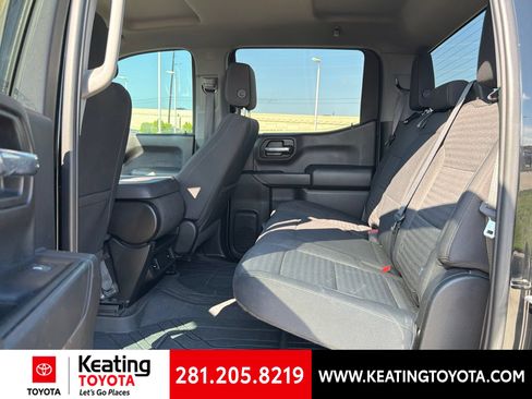 Used 2022 Chevrolet Silverado 1500 Custom RWD image 11