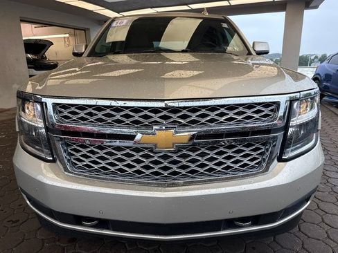 Used 2016 Chevrolet Tahoe LT w/ LT Signature Package AWD/4WD image 2