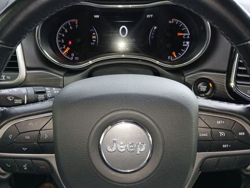 Used 2021 Jeep Grand Cherokee Altitude image 10