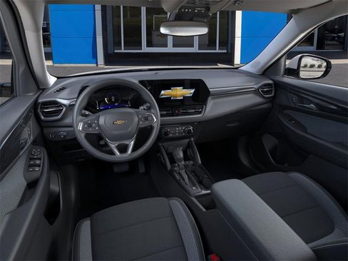 New 2026 Chevrolet TrailBlazer LT w/ LT Cold Weather Package image 15