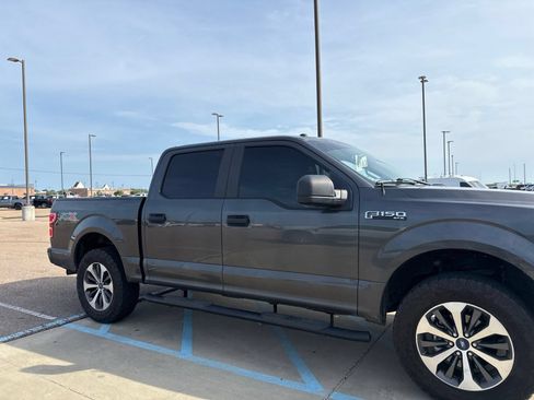 Used 2019 Ford F150 XL w/ Equipment Group 101A Mid AWD/4WD image 4